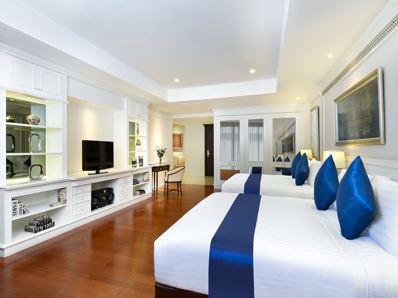 Centre Point Silom 41