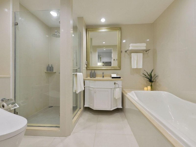 Centre Point Silom 45