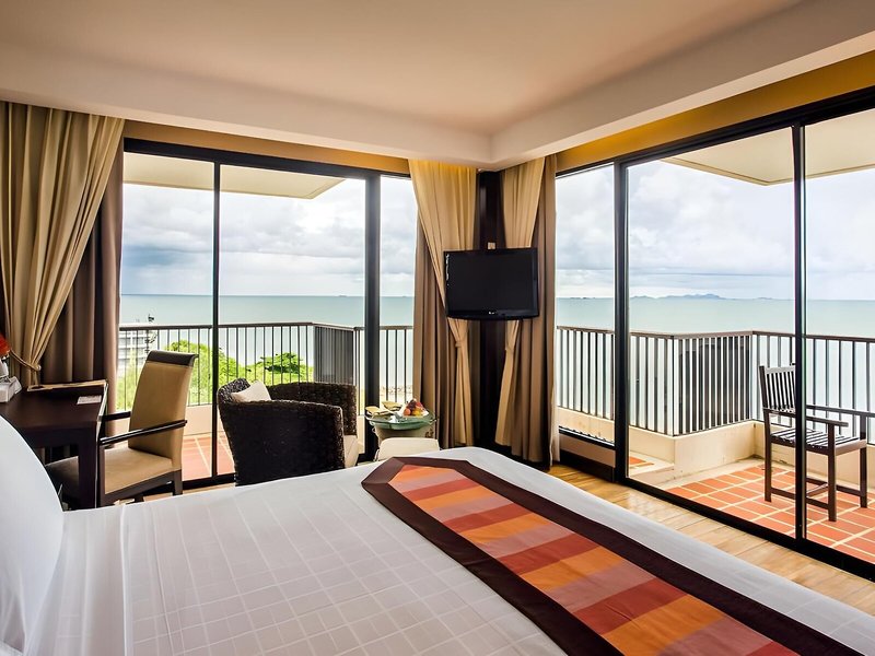 Garden Cliff Resort & Spa 42