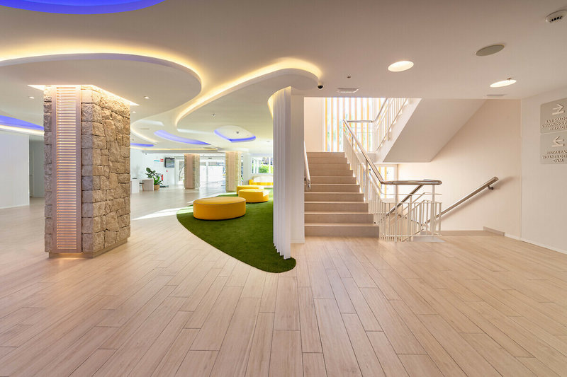 Ambassador Playa I 3