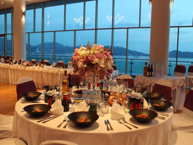 Wyndham Grand Phuket Kalim Bay 32