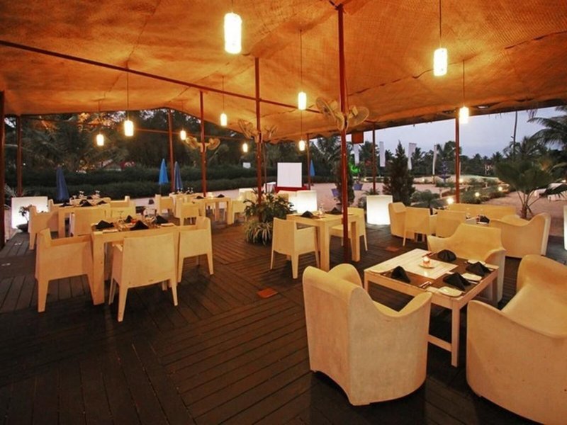 Royal Orchid Beach Resort & Spa, Goa 19
