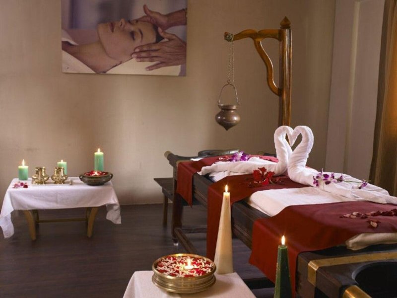 Royal Orchid Beach Resort & Spa, Goa 24