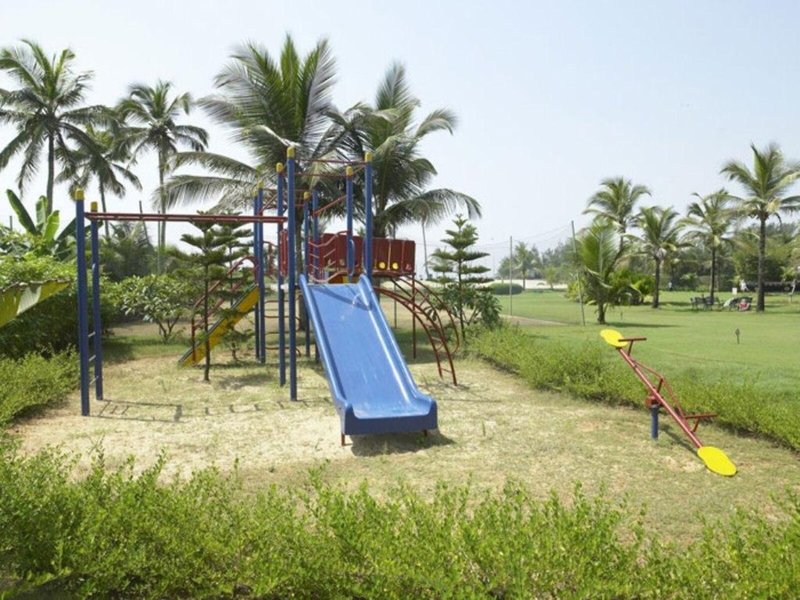 Royal Orchid Beach Resort & Spa, Goa 26