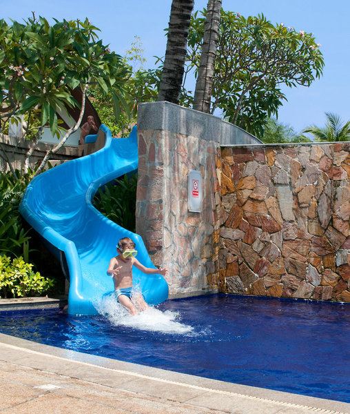 Rawi Warin Resort & Spa 13