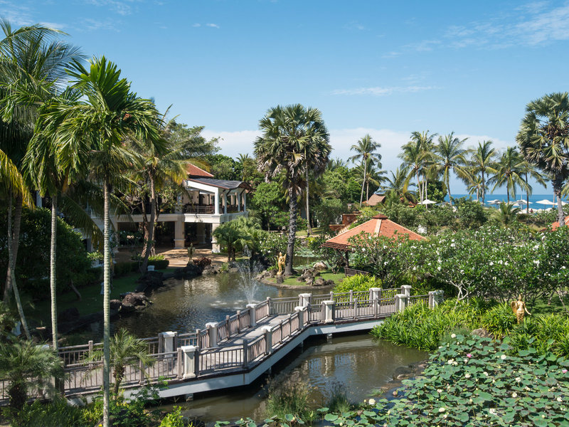 Rawi Warin Resort & Spa 1