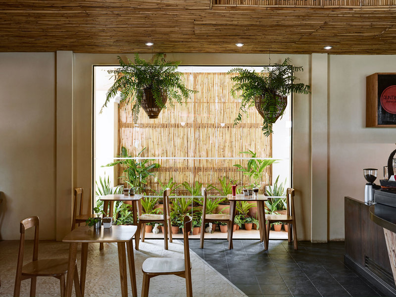 Rawi Warin Resort & Spa 32