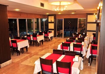 Lavitas Hotel 14