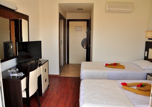 Lavitas Hotel 16