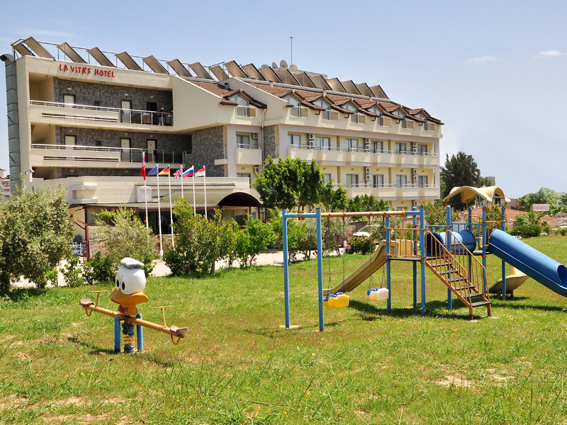 La Vitas Hotel 7