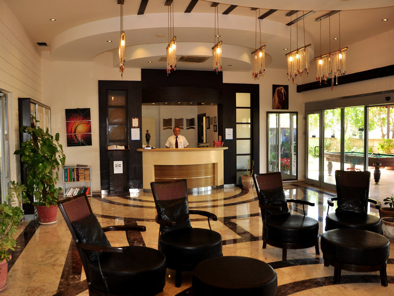 La Vitas Hotel 18