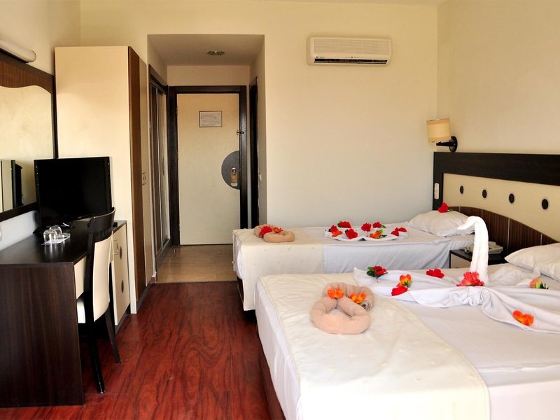 La Vitas Hotel 37