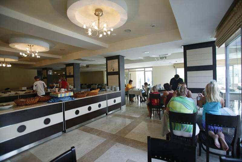 Lavitas Hotel 7