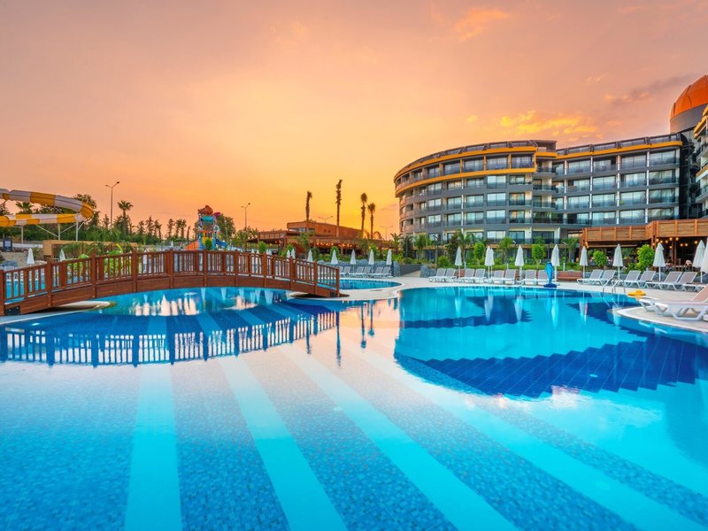 Arnor De Luxe Hotel & Spa 10