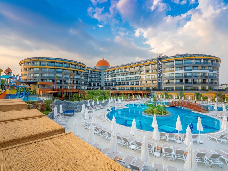Arnor De Luxe Hotel & Spa 11