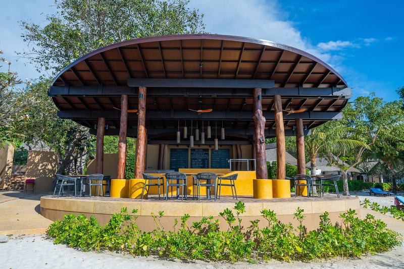 Paradee Resort & Spa 8