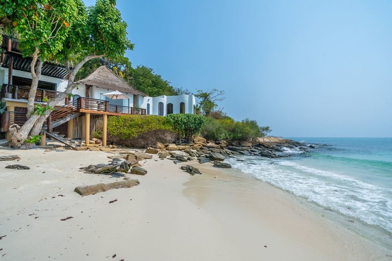 Paradee Resort & Spa 12