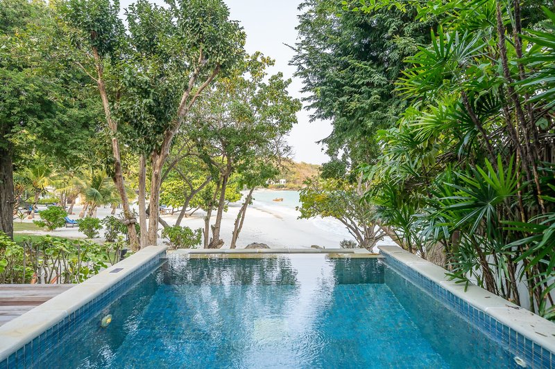 Paradee Resort & Spa 16