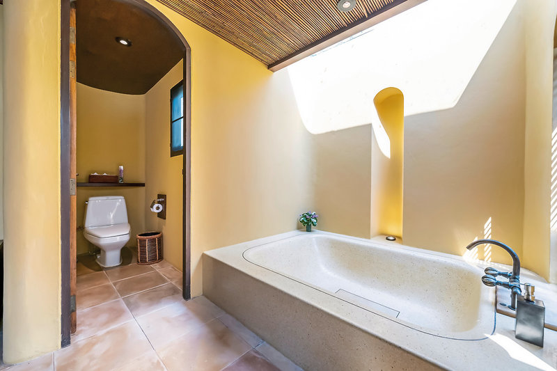 Paradee Resort & Spa 13