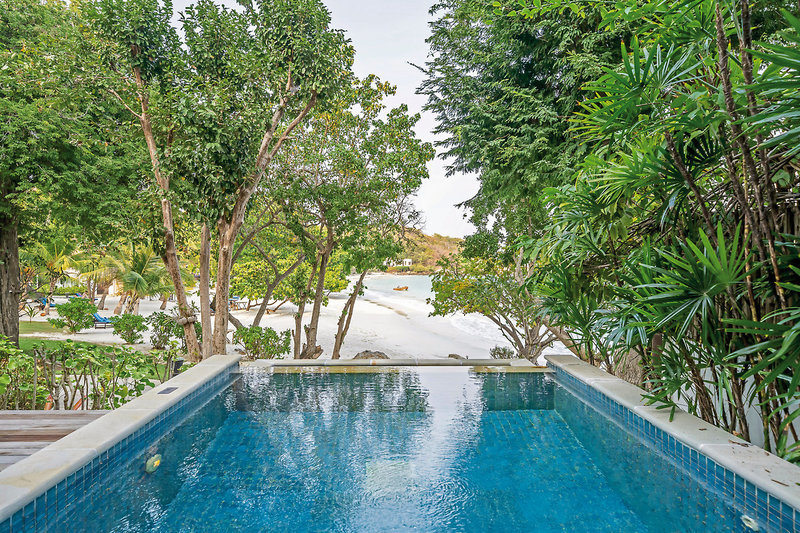Paradee Resort & Spa 1