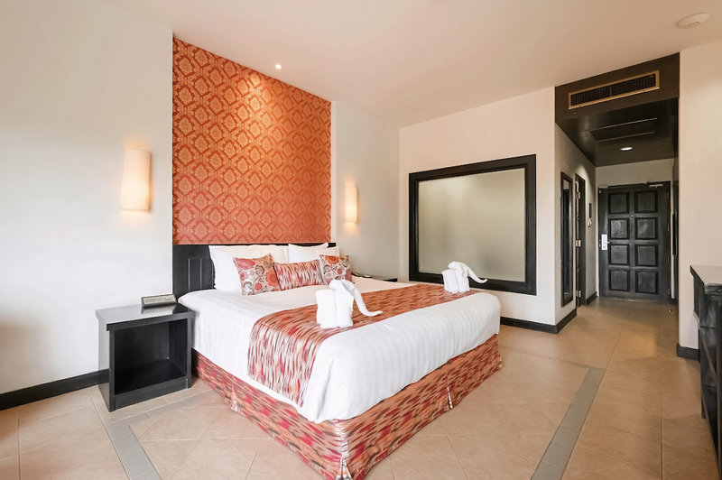 Horizon Karon Beach Resort & Spa 12