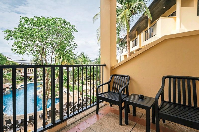 Horizon Karon Beach Resort & Spa 13