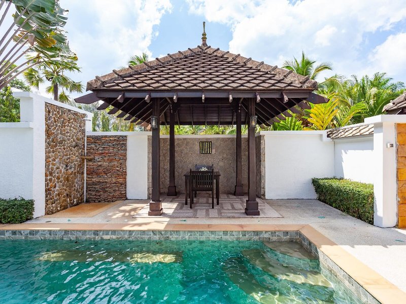 Hotspring Beach Resort & Spa 19