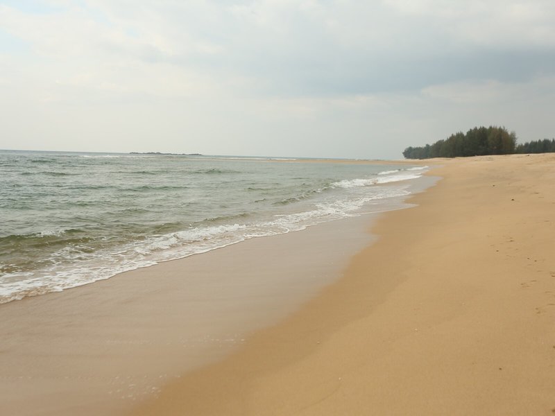 Hotspring Beach Resort & Spa 9