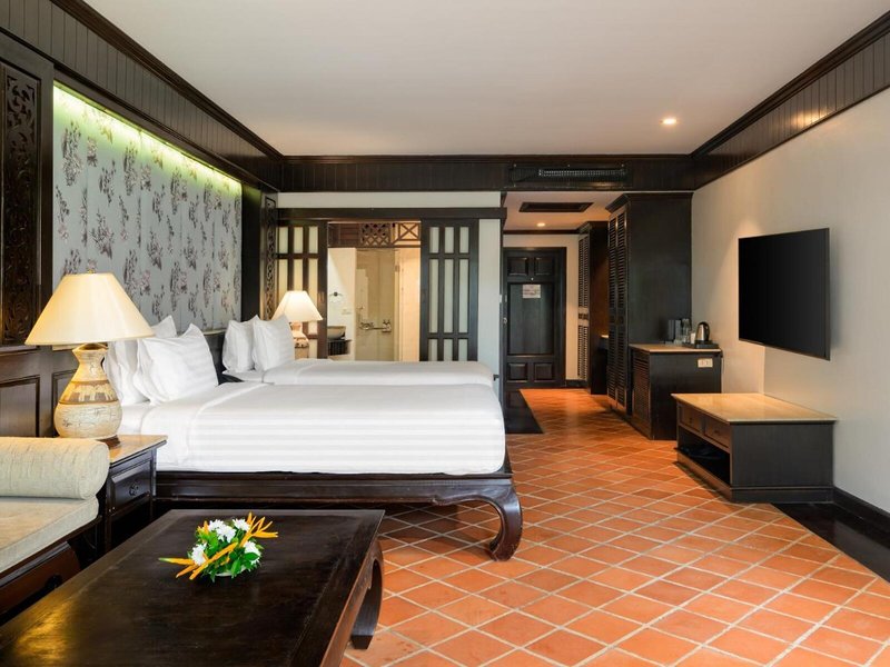 Hotspring Beach Resort & Spa 32