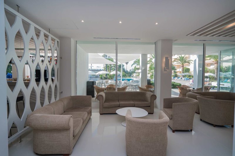 THB Sa Coma Platja Aparthotel 2