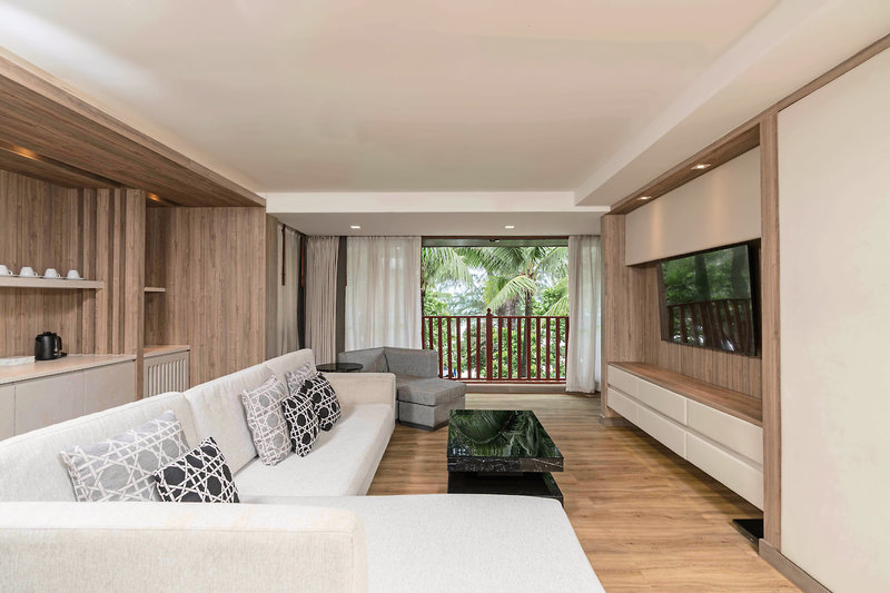 Phuket Graceland Resort & Spa 13