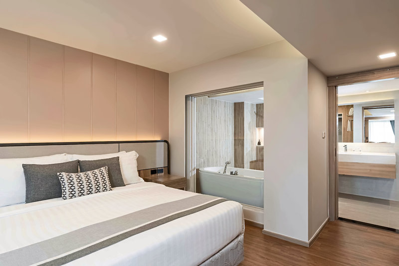 Phuket Graceland Resort & Spa 30