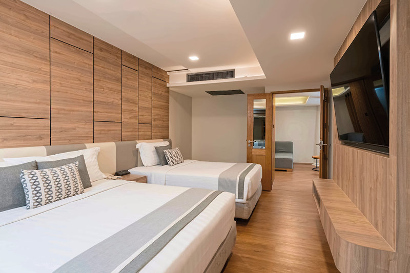 Phuket Graceland Resort & Spa 32