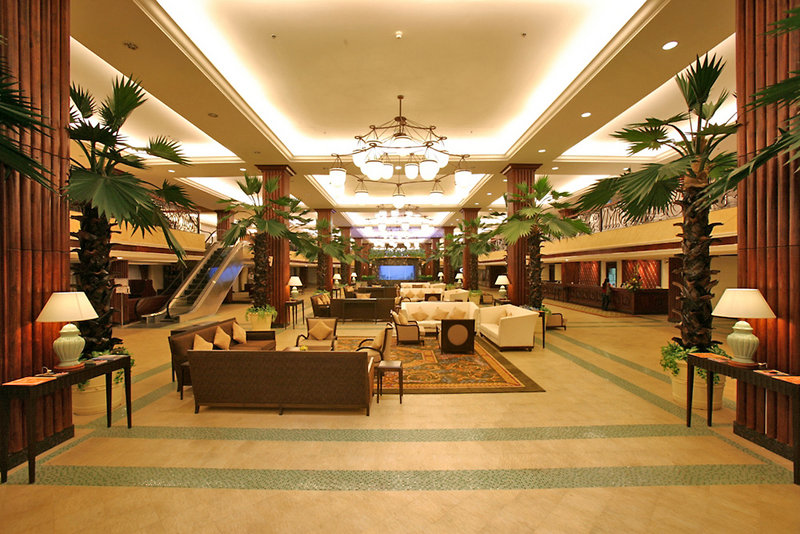 Phuket Graceland Resort & Spa 8