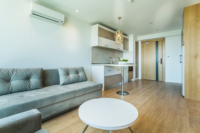 Aska River Suites 8