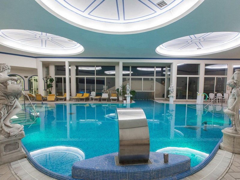 Terme Helvetia 16