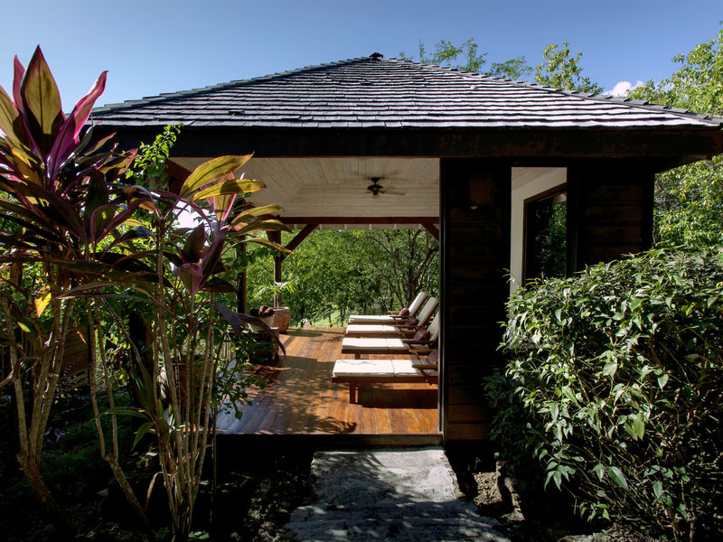 Hermitage Bay 24