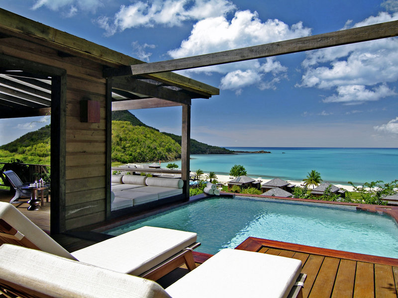 Hermitage Bay 28