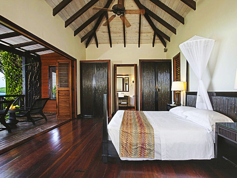 Hermitage Bay 37