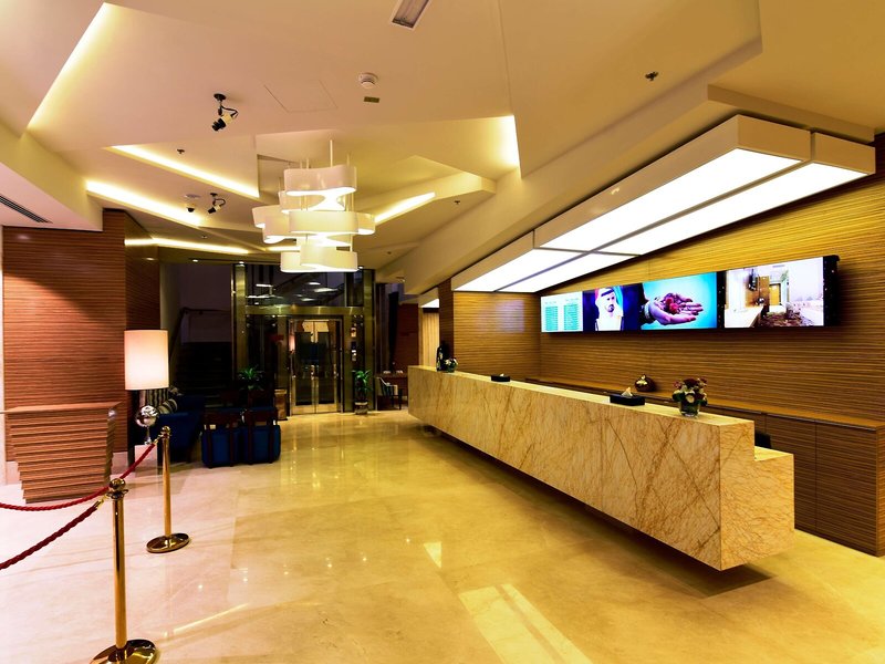 Best Western Plus Pearl Creek 15