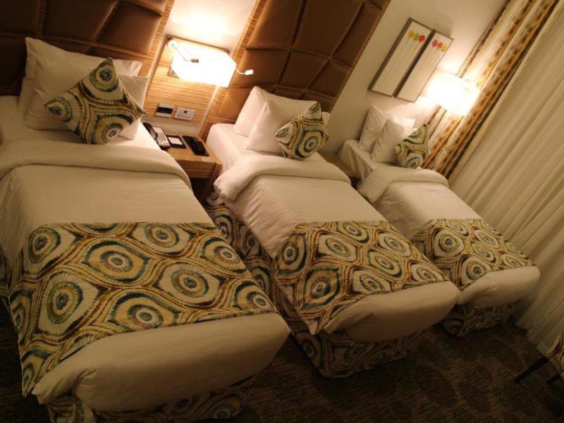 Best Western Plus Pearl Creek 36