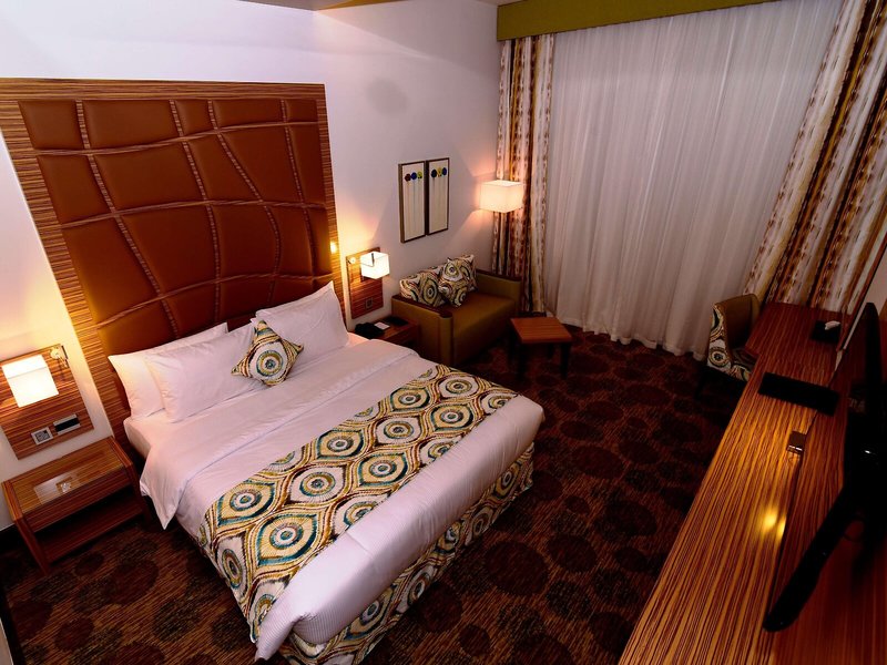 Best Western Plus Pearl Creek 36