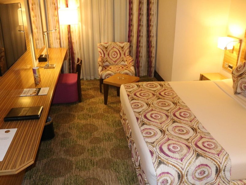 Best Western Plus Pearl Creek 40