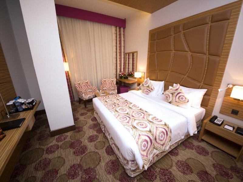 Best Western Plus Pearl Creek 41