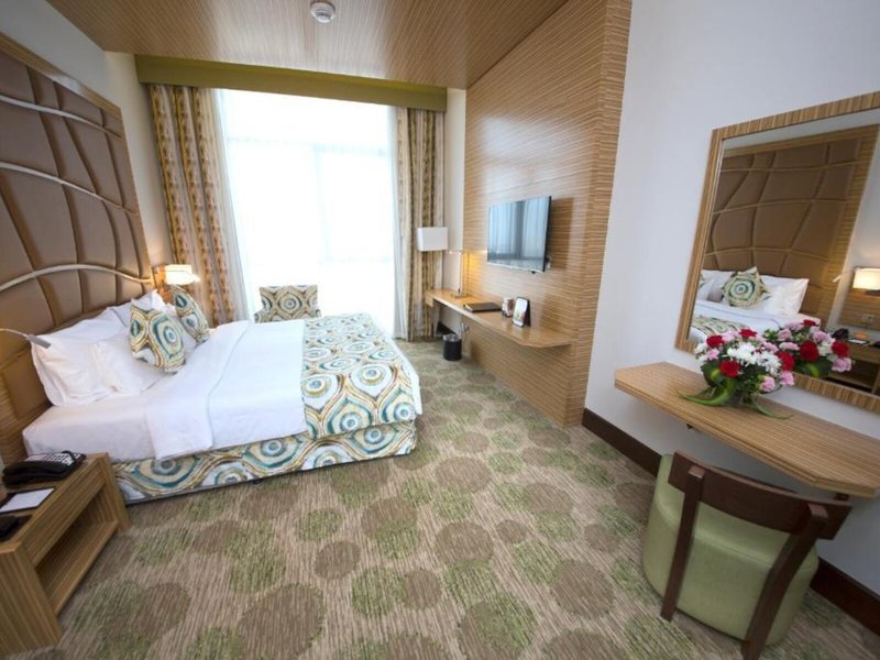 Best Western Plus Pearl Creek 43