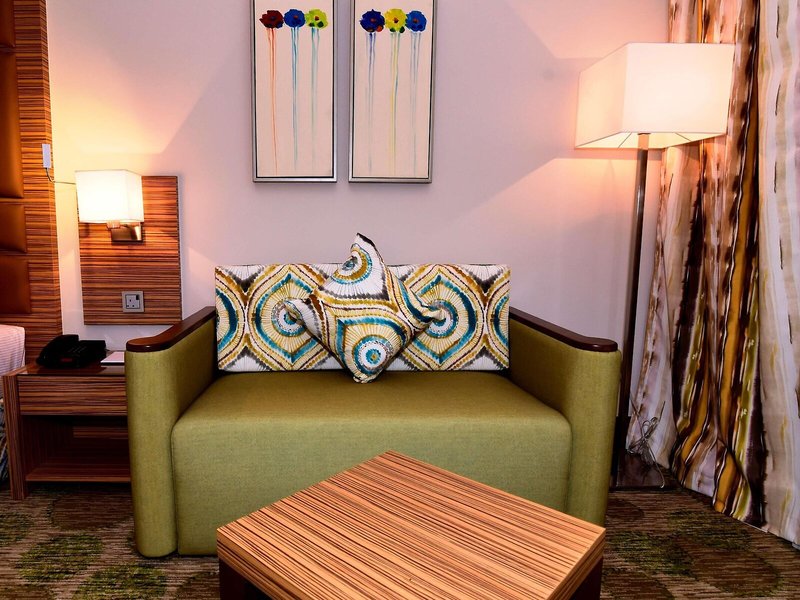Best Western Plus Pearl Creek 44