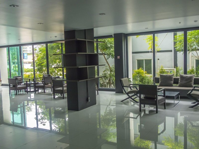 Unique Regency Hotel  22