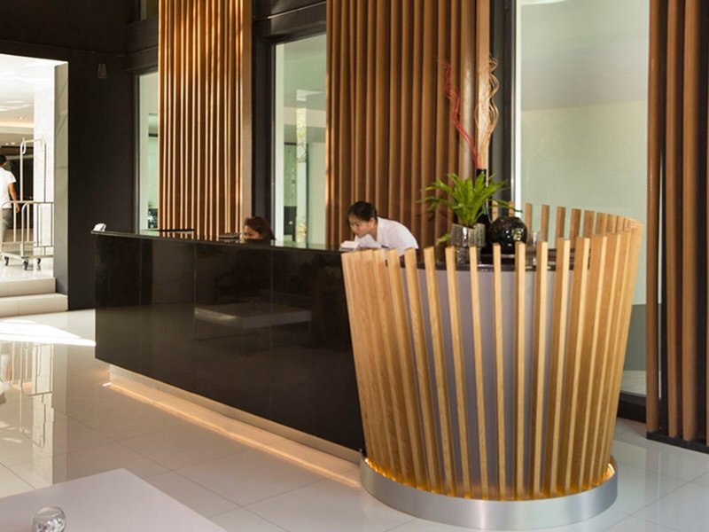 Unique Regency Hotel  23