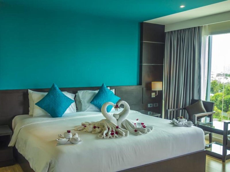 Unique Regency Hotel  37