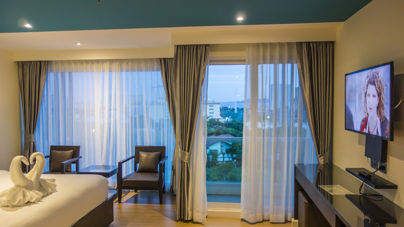 Unique Regency Hotel 9